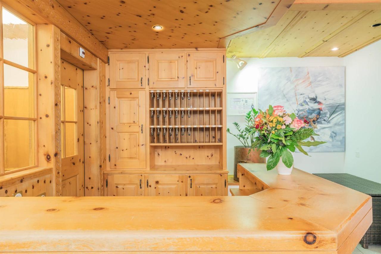 Hotel Corvatsch - Web Check-In St. Moritz Luaran gambar