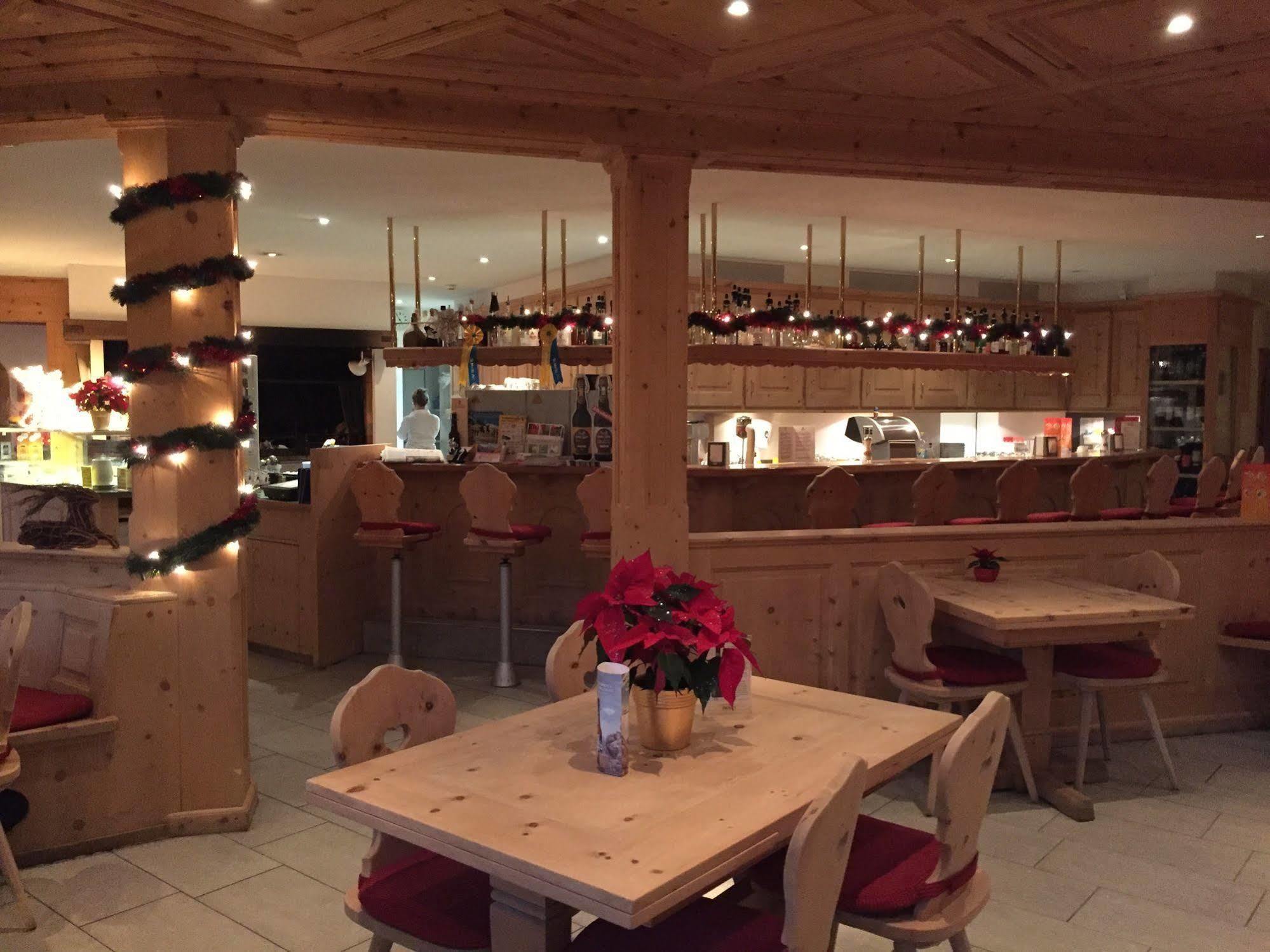 Hotel Corvatsch - Web Check-In St. Moritz Luaran gambar